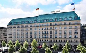 Adlon Kempinski Berlin 5*
